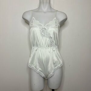 Vintage 90s White Lace Lingerie Teddy Bodysuit